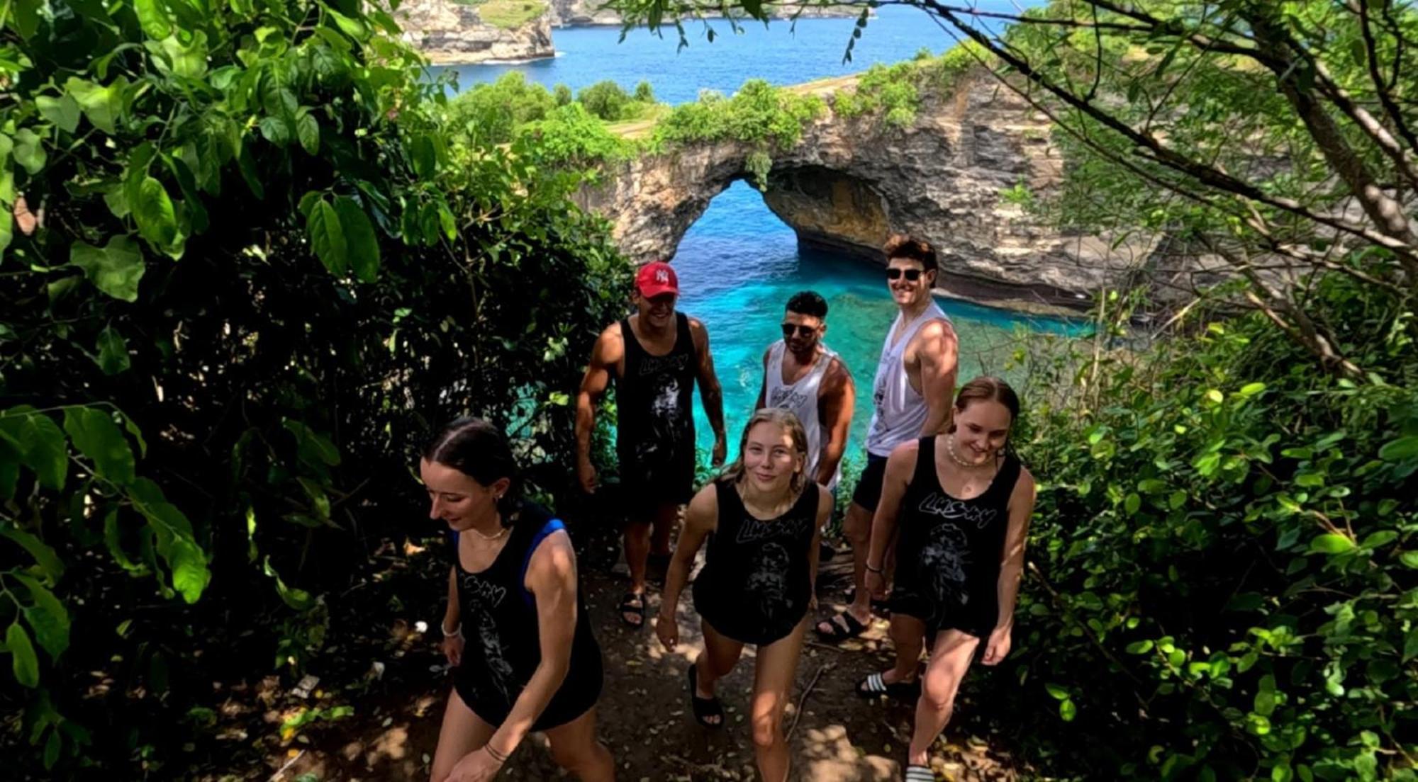 Lushy Hostel Nusa Penida Toyapakeh Екстер'єр фото