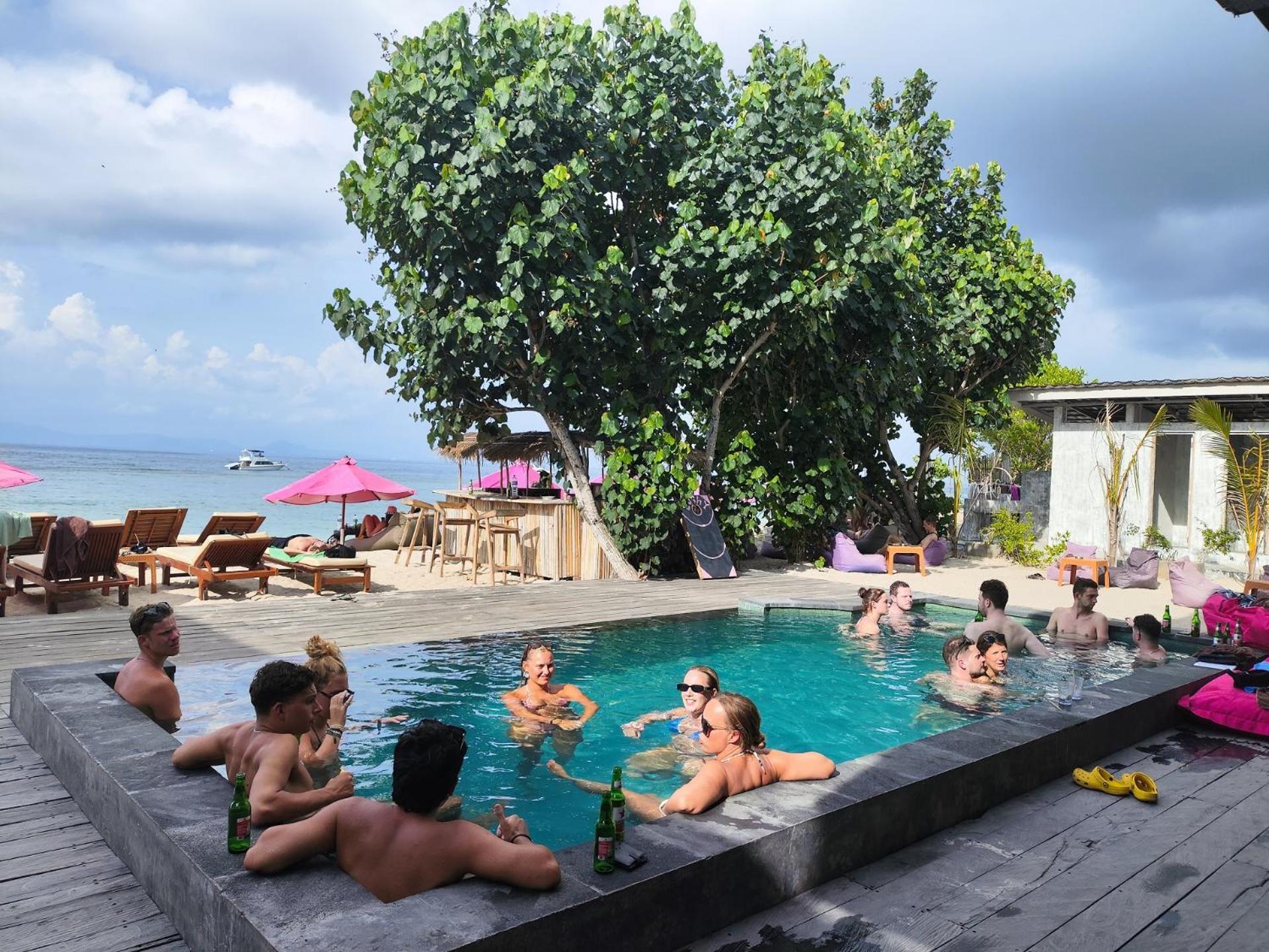 Lushy Hostel Nusa Penida Toyapakeh Екстер'єр фото